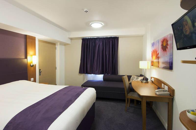 Premier Inn Premier Inn Stockport Central 外观 照片